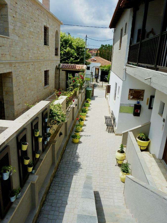 Yannis Apartments 阿菲托斯 外观 照片