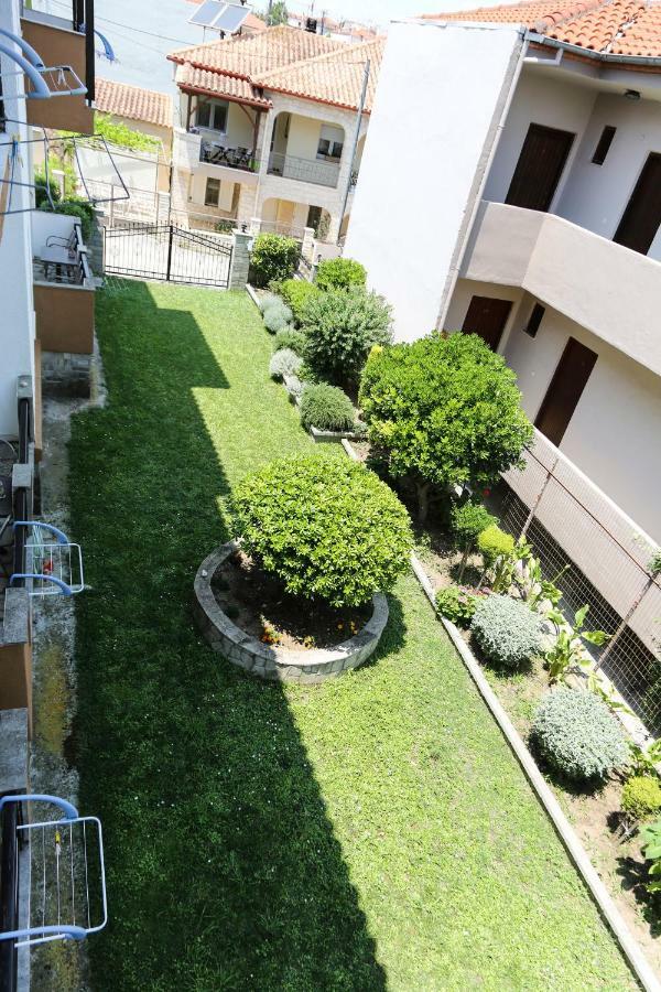Yannis Apartments 阿菲托斯 外观 照片