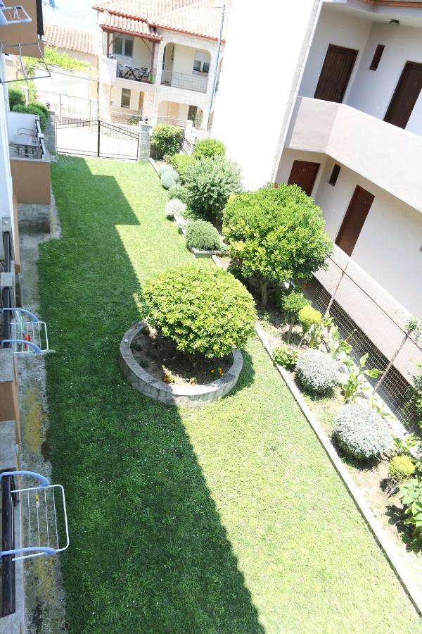 Yannis Apartments 阿菲托斯 外观 照片